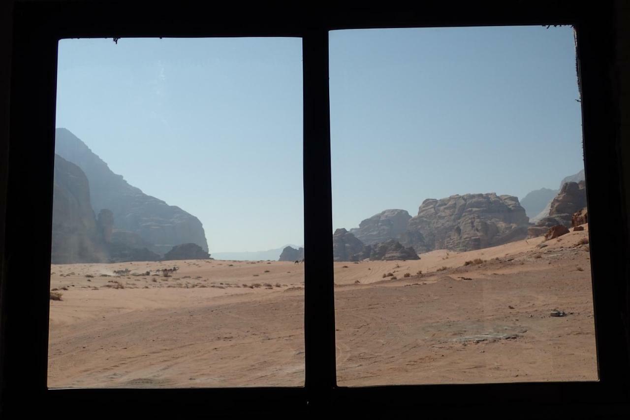 Martian Camp Wadi Rum Luaran gambar